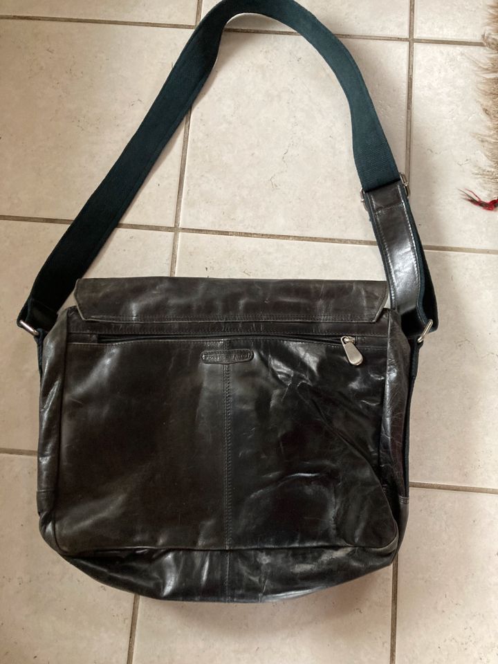 Herren Ledertasche Umhängetasche Fossil Brand VINTAGE in Rödental