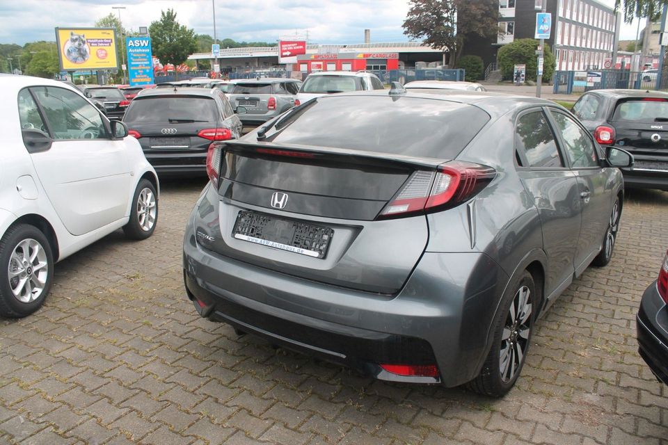 Honda Civic Lim. 5-trg. 1.6 i-DTEC Elegance*RÜKA*Sport in Bochum