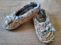 Strohschuhe Hausschuhe handmade Vintage Baden-Württemberg - Ellwangen (Jagst) Vorschau