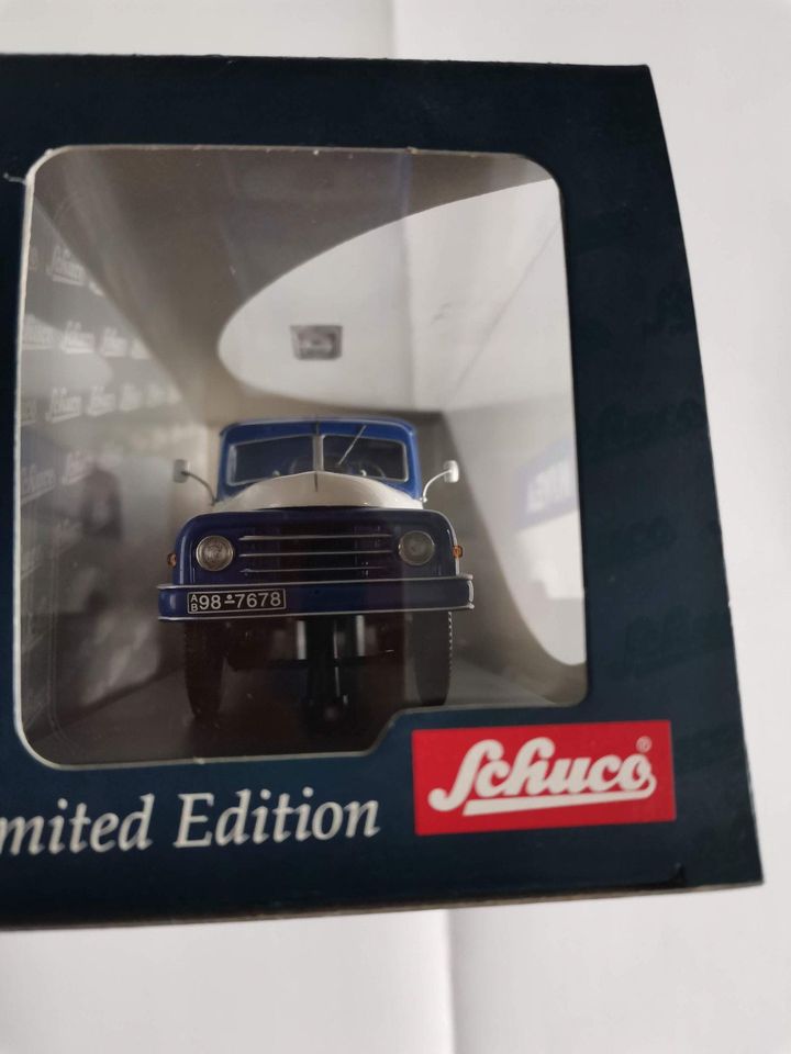 Schuco 1:43 Hanomag L 28 Koffer-LKW Nivea in Merchweiler