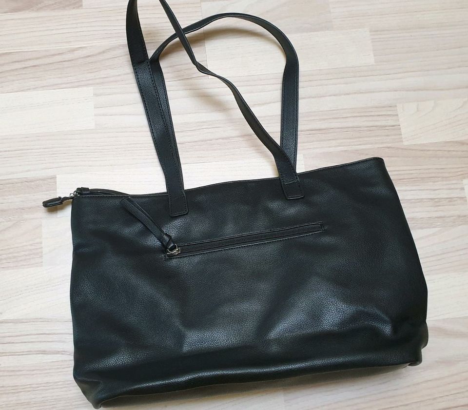 TAMARIS Kunstleder Handtasche Shopper mittel schwarz TOP in Saarbrücken