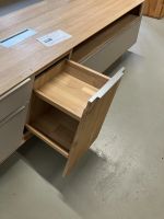 Lowboard TV-Board TV-Schrank Asteiche Massivholz Nordrhein-Westfalen - Beverungen Vorschau