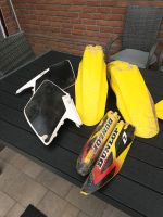 Suzuki RM 250 2006 Kunststoffteile Nordrhein-Westfalen - Moers Vorschau