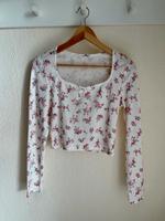 Asos Millefleur Crop Longsleeve gerippt Gr. S 36 Niedersachsen - Seelze Vorschau