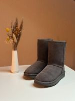 UGG Boots Classic Short Grey Damen 37 Bayern - Elsenfeld Vorschau