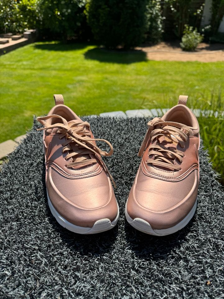 Nike Air Max Thea Roségold 38,5 in Weiterstadt