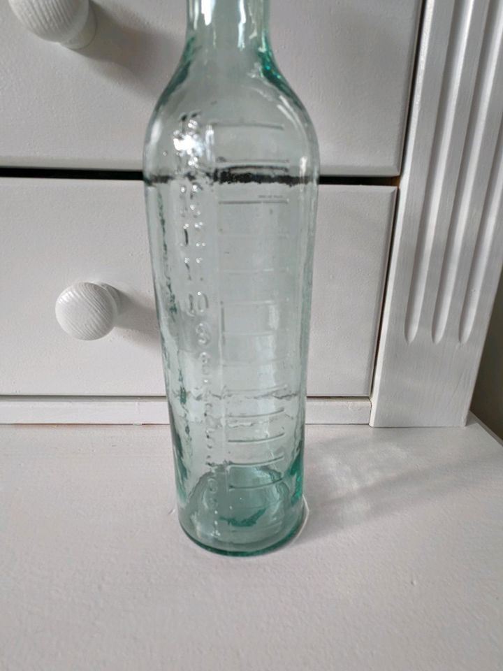 Glasflasche alt Skala Babyflasche Torpedoflasche Enghalsflache in Rutesheim  