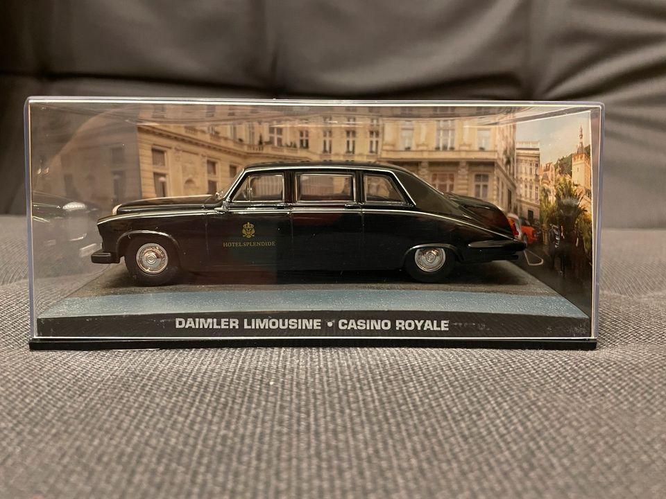 James Bond Daimler Limousine 1:43 Casino Rayale mit Heft in Lörrach