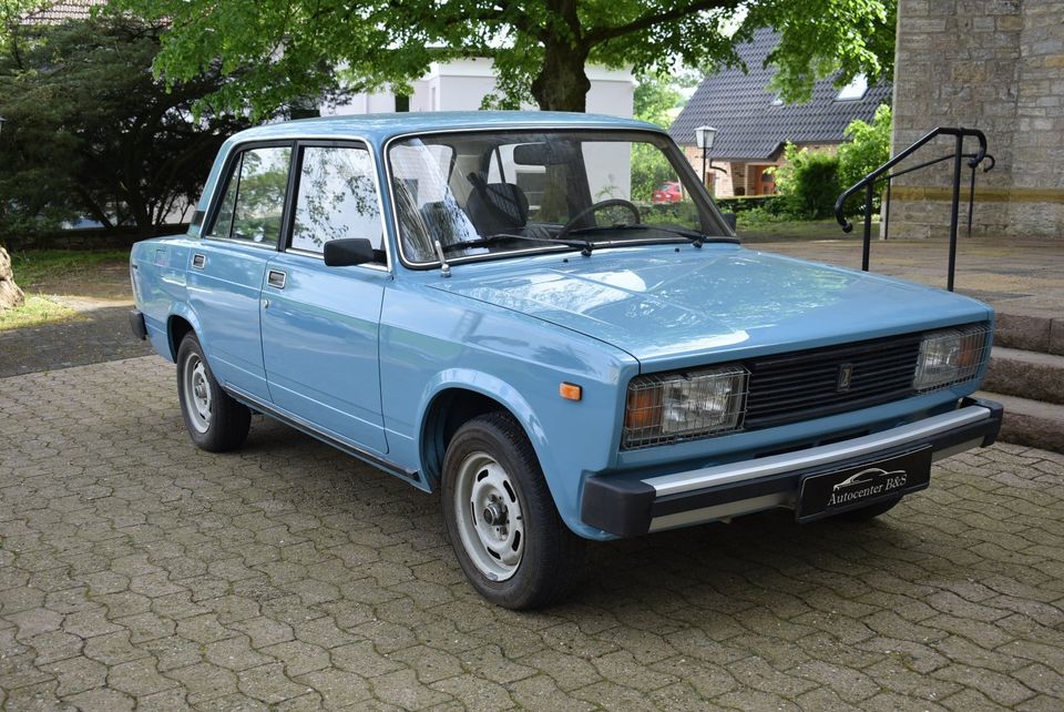 Lada LADA 2105 VAZ Oldtimer Original 47000 km in Bielefeld