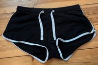Schwarze Shorts Gr. S Hannover - Vahrenwald-List Vorschau