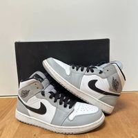 Nike Air Jordan 1 Mid "Light Smoke Grey" 42 (8.5) Rheinland-Pfalz - Offenbach Vorschau