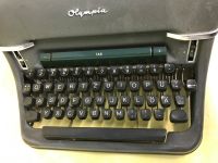 Olympia Werke AG Schreibmaschine SG 1 N - restaurierungsbedürftig Hessen - Neu-Anspach Vorschau