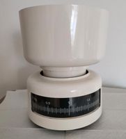 Analoge Küchen Waage, bis 2kg, 1A Zustand. Waagschale abnehmbar Sachsen - Bernsdorf Vorschau