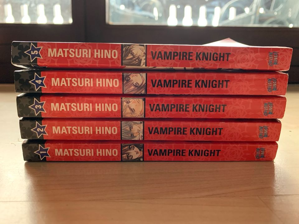 Manga Vampire Knight Band 1-5 in Tittling