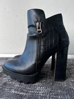 Buffalo Stiefelette schwarz croco Optik 38 Bayern - Aindling Vorschau