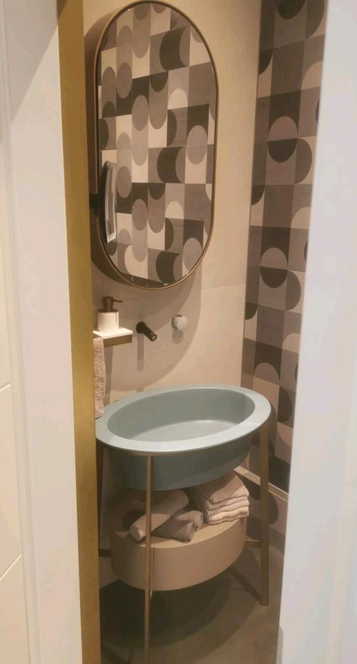 Waschtisch Schrank mit Unterschrank und Spiegelschrank Bad Cielo in Düsseldorf