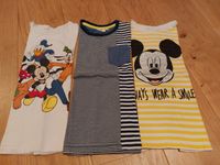 Paket mit 3 T-Shirts in Gr. 122/128, Micky Maus Bayern - Beilngries Vorschau