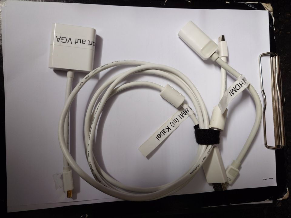 3 Adapter Kabel Mini Display Port auf HDMI(f) auf HDMI(m) auf VGA in Frankfurt am Main