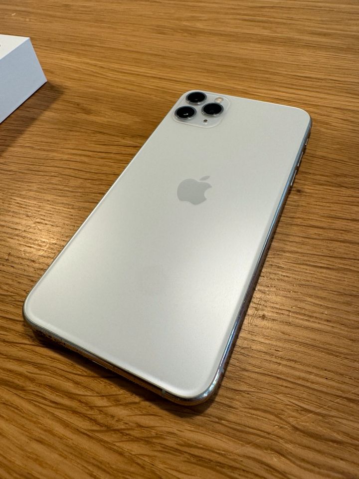 iPhone 11 Pro Max 256 GB in München