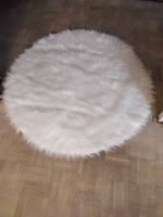 Fellteppich weiss Rund 120 cm Durchmesser Neu Kr. München - Grasbrunn Vorschau