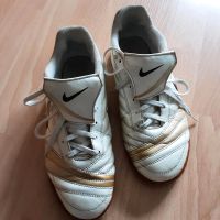 NIKE  Sportschuhe /Turnhalle  * Größe 38,5* Nordrhein-Westfalen - Kamp-Lintfort Vorschau