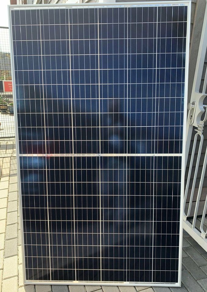 SOLARPANEL Solarmodul  PV MODUL SOLAR Anlage SHARP NU-JC  375W in Büdingen