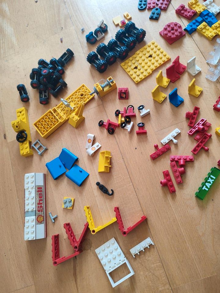 Lego Fahrzeugteile Konvulut alles 80ziger circa. in Haan