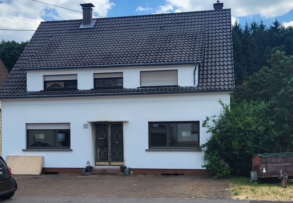 Ein- Zweifamilienhaus mit Baugrundstück in VK-Lauterbach zu verkaufen in Völklingen