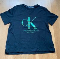 Calvin Klein, Shirt, T Shirt, kurz, Größe L, holographisch , 40 Sachsen-Anhalt - Halle Vorschau