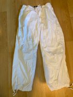 Jaded London weiße Parachute Cargo Pants (Größe S) Frankfurt am Main - Dornbusch Vorschau