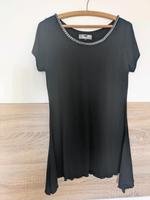 langes T-Shirt mit Kette als Accessoire Bayern - Moosburg a.d. Isar Vorschau