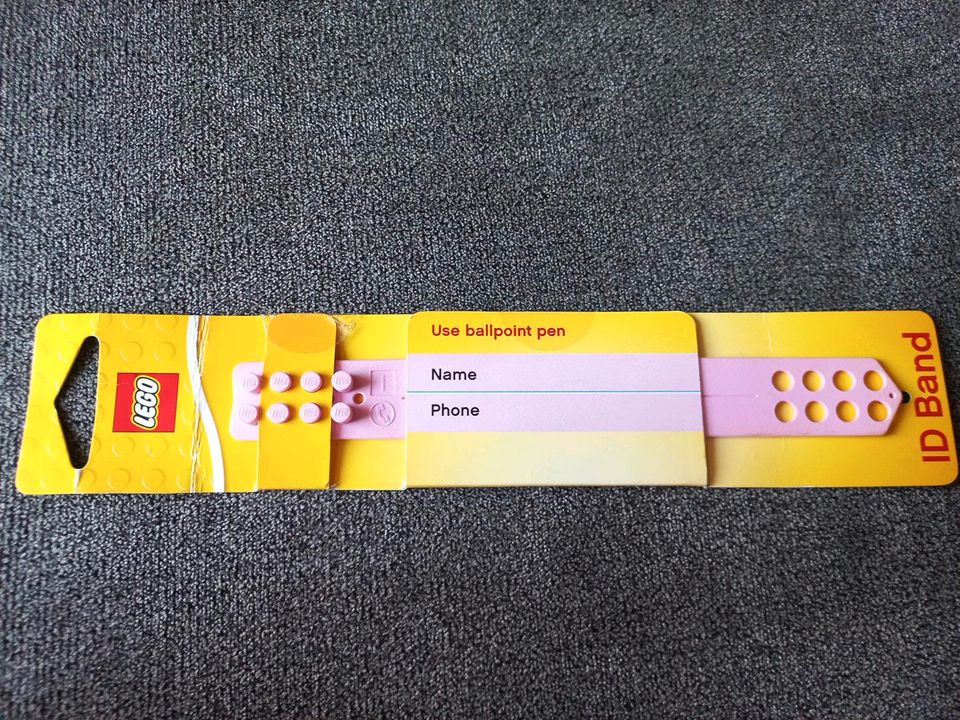 ID Band NEU Lego Identitätsarmband Kinder rosa Legoland Armband in  Rheinland-Pfalz - Piesport | Lego & Duplo günstig kaufen, gebraucht oder  neu | eBay Kleinanzeigen ist jetzt Kleinanzeigen