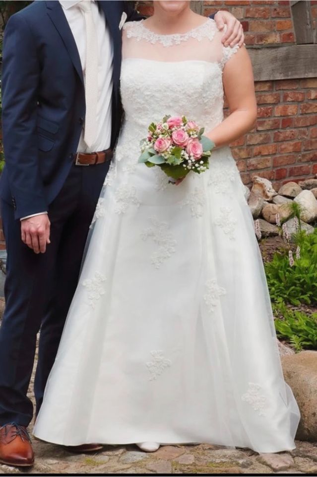 Brautkleid in Bremervörde