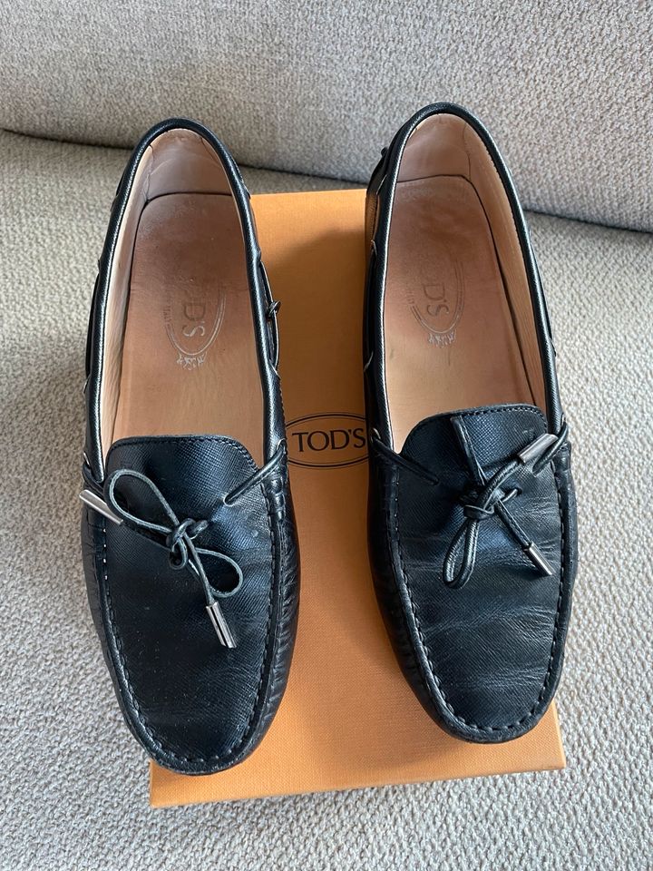 ❤️ORIG TOD‘S MOKASSINS GOMMINI GR 40 SCHWARZ ❤️ in Hamburg