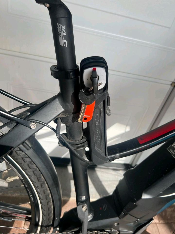 Winora E-Bike Fahrrad  Rahmengröße 48 Zollgröße 28 in Kahla