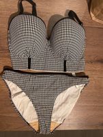 Bikini Oberteil 70F + Hose Gr. 38 / schwarz weiß Hessen - Nidda Vorschau