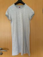 ESPRIT Schlafshirt Kurzarm Gr.38/M grau/rosa gestreift, Steinchen Hessen - Idstein Vorschau