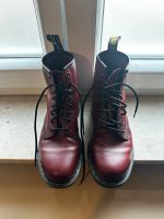 Dr. Martens Schnürstiefel Cherry Red Rouge US 7.5 Stuttgart - Stuttgart-Süd Vorschau