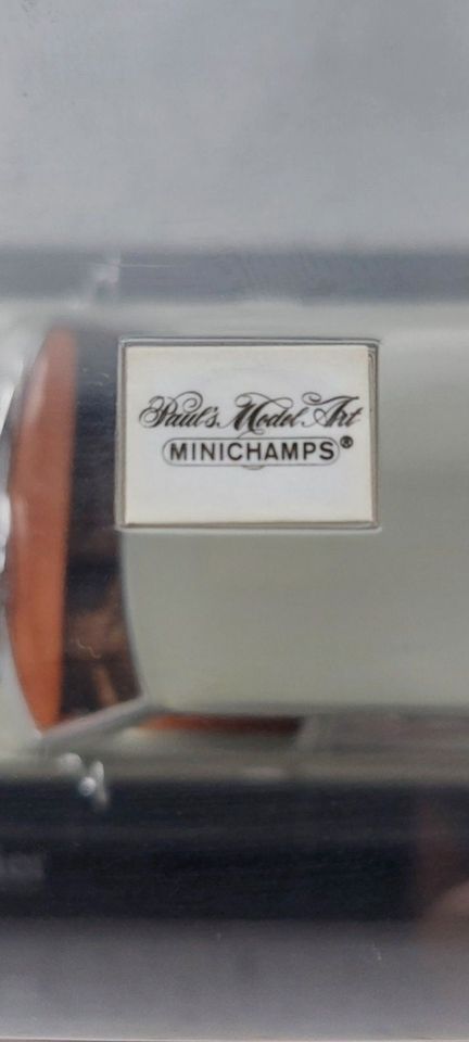 Ford Taunus Turnier 1971 Minichamps 1/43 Modell Vitrine Knudsen in Quakenbrück