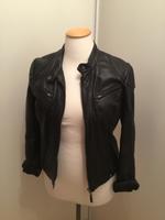 Coole schwarze Lederjacke GIPSY XL  schmal neuwertig Niedersachsen - Melle Vorschau