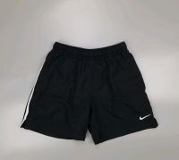 Nike Shorts Vintage kurze Hose Trackpants schwarz S Bayern - Kleinostheim Vorschau