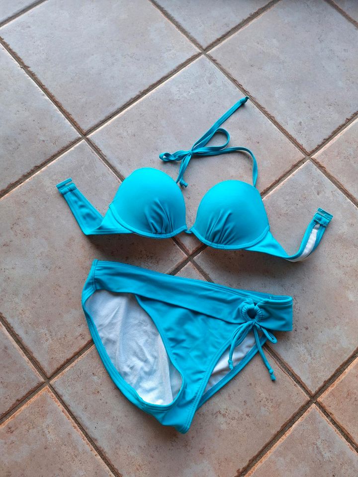 Bikini S 34 blau türkis pink rot Hunkemöller Bandeau Triangel S in Himmelpforten