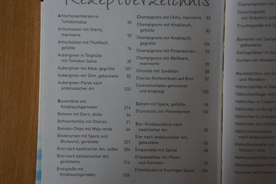 Buch Tapas - Klein, temperamentvoll und typisch spanisch in Kelheim