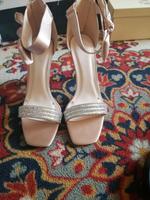 Beige creme braun nude High heels Pumps mit Schleife und Straß Bayern - Hof (Saale) Vorschau