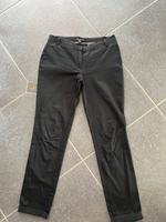 Tolle schwarze Hose von Mango in Größe 40 Hessen - Reiskirchen Vorschau