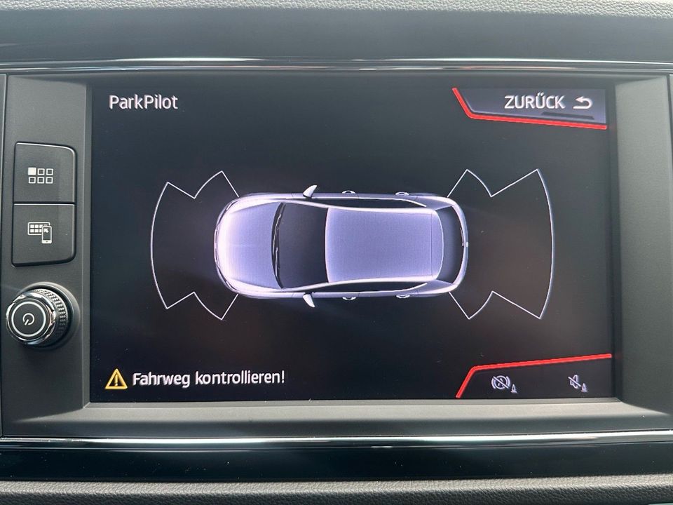 Seat Leon FR | PDC vorne u. hinten | Sitzheizung in Bad Mergentheim