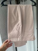 ZARA Hose Größe 42 neuwertig Stuttgart - Stammheim Vorschau