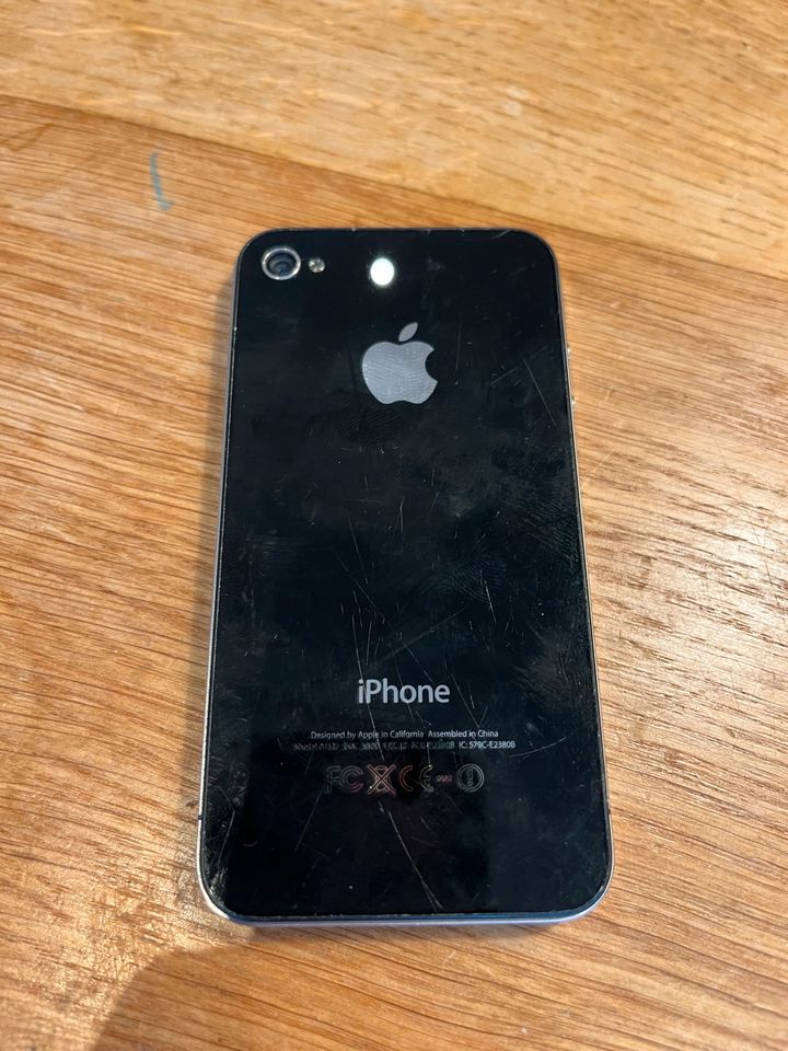 Apple iPhone 4 16GB schwarz in Nordhorn