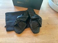 Neuwertige Melvin&Hamilton Sandalen Pantoletten Slipper Gr. 39 Berlin - Spandau Vorschau
