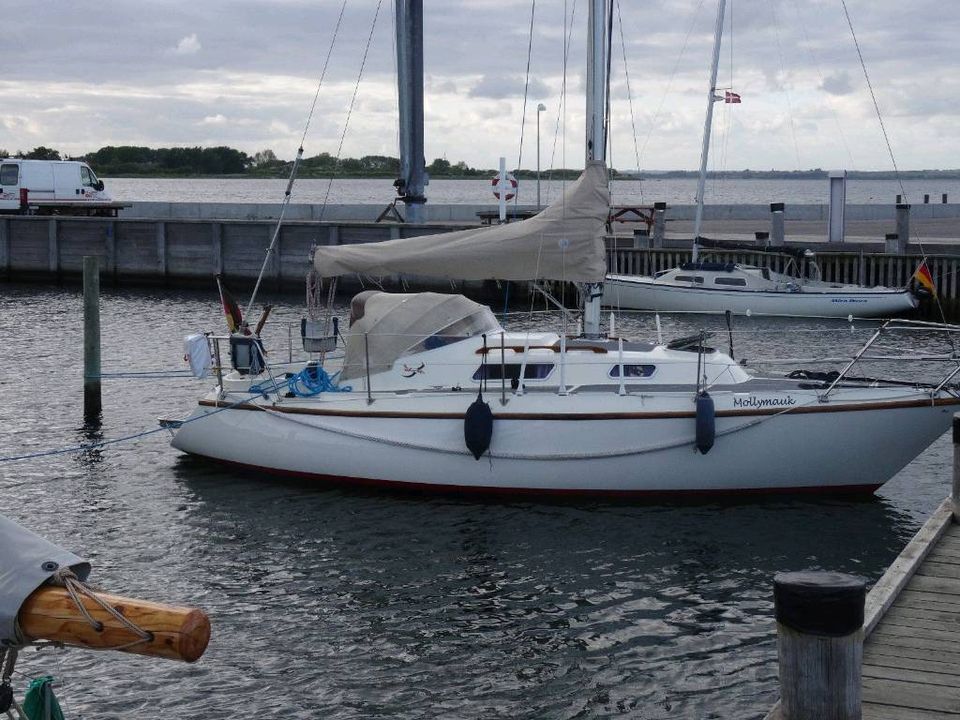 RESERVIERT Segelyacht, Kielboot , Klassiker Bumerang 860, 8,6 mtr in Kollmar